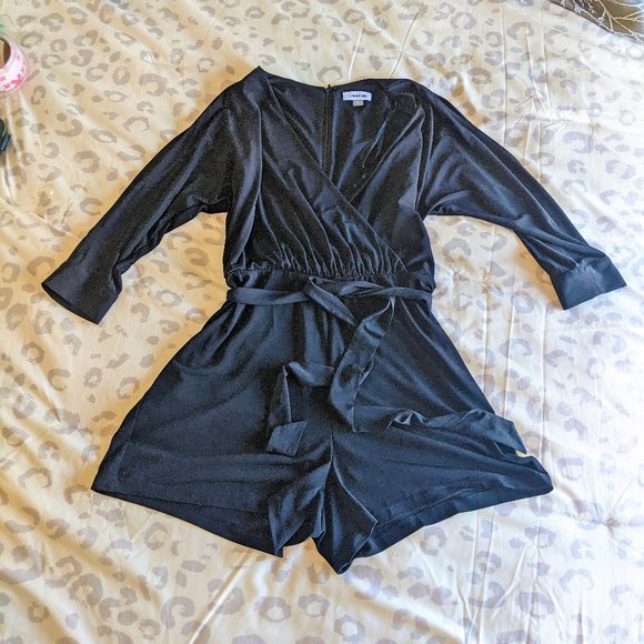 *Black Split Sleeve Romper by Calvin Klein- Size 6 - Picture 4 of 6